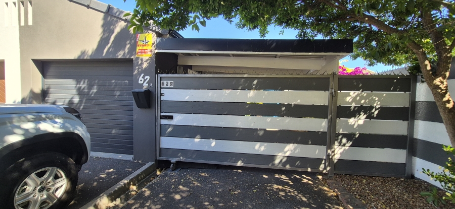 3 Bedroom Property for Sale in Table View Western Cape